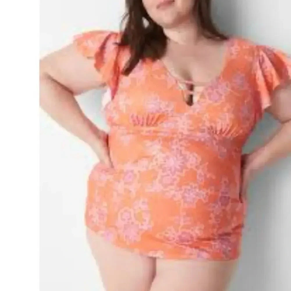 Swim by Cacique, 24, nectarine‎ floral No closure, pull-on sewn in cups tankini￼